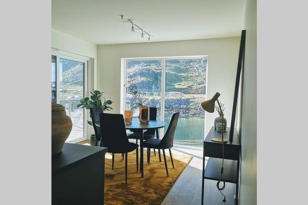 Gjermundsoya Brygge Appartement Ballstad Buitenkant foto
