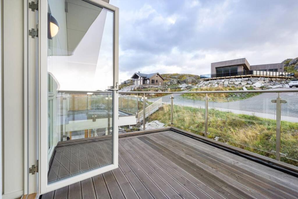 Gjermundsoya Brygge Appartement Ballstad Buitenkant foto