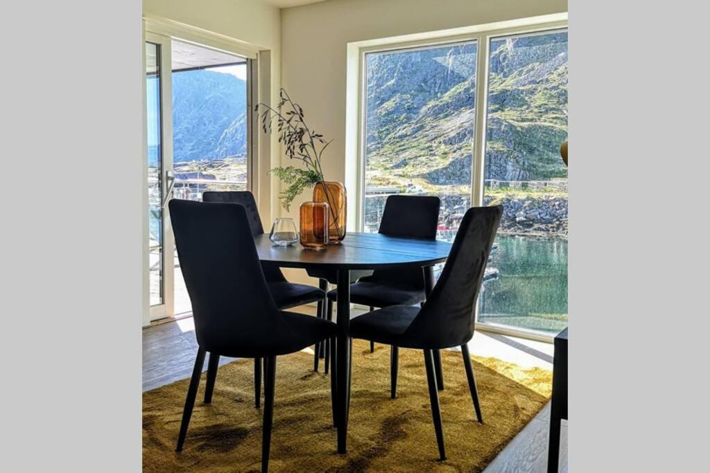 Gjermundsoya Brygge Appartement Ballstad Buitenkant foto