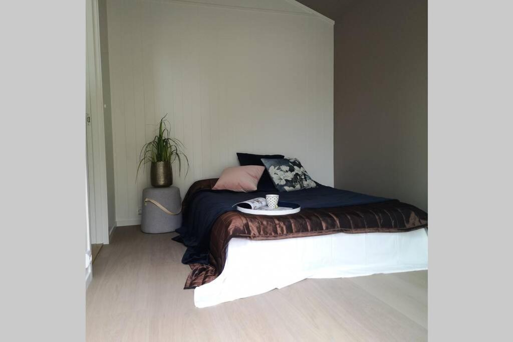 Gjermundsoya Brygge Appartement Ballstad Buitenkant foto